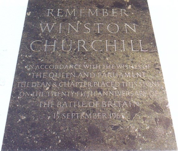 067-Памятная плита Уинстону Черчиллю